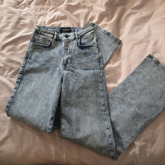 Straight Leg V3 80s Blue FitJeans - Picture 1 of 6